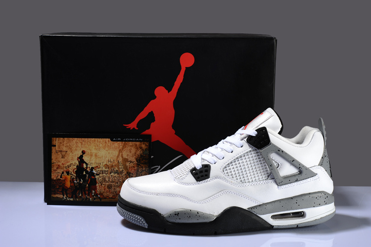 Chaussure de Basket Jordan 4 Retro Pour Homme Pas Cher